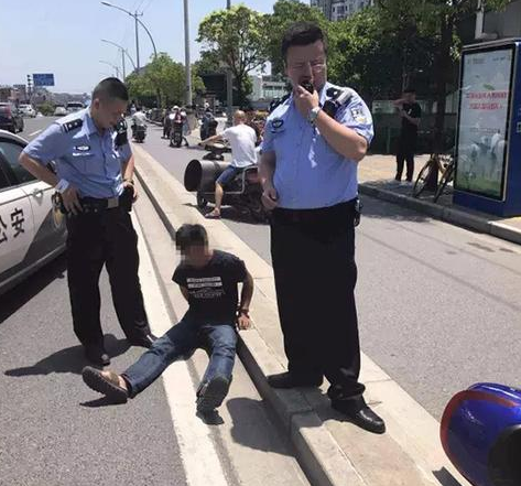 小偷警察抓小偷的游戏_网页游戏 警察抓小偷_小偷抓警察的游戏