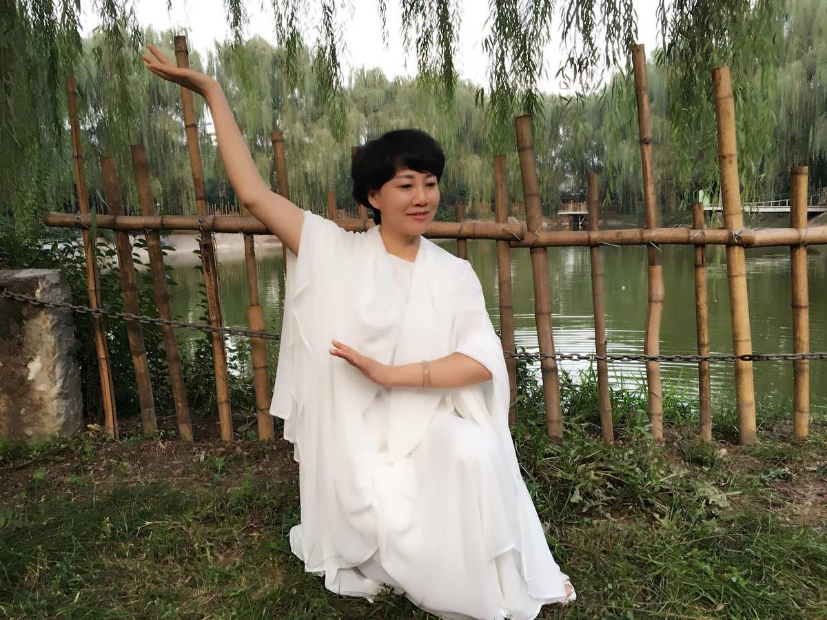 奥布里_奥布里安德森埃蒙斯