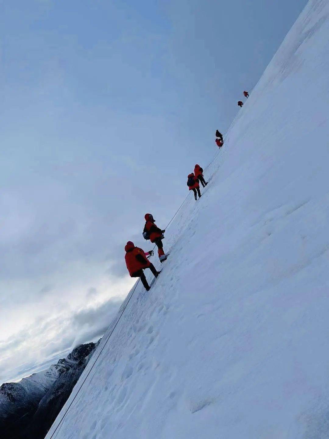 原神雪山上山顶_原神上雪山顶_原神怎么上雪山山顶