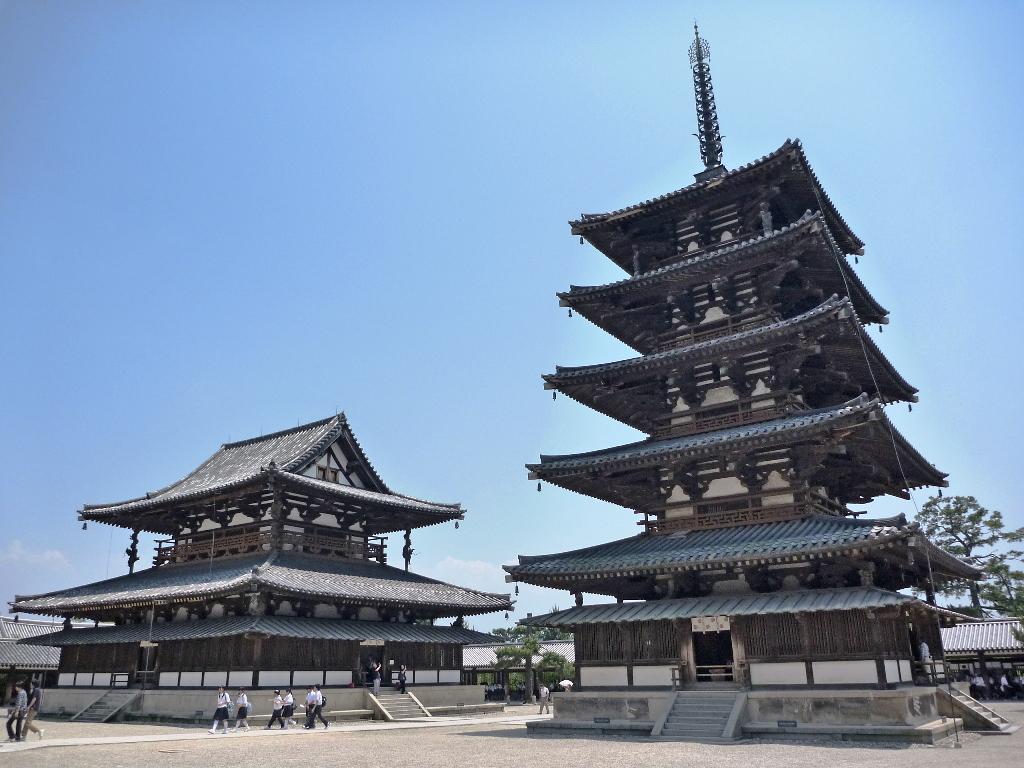 日本游戏建房子_日系建筑游戏_手机拍摄日本建筑的游戏