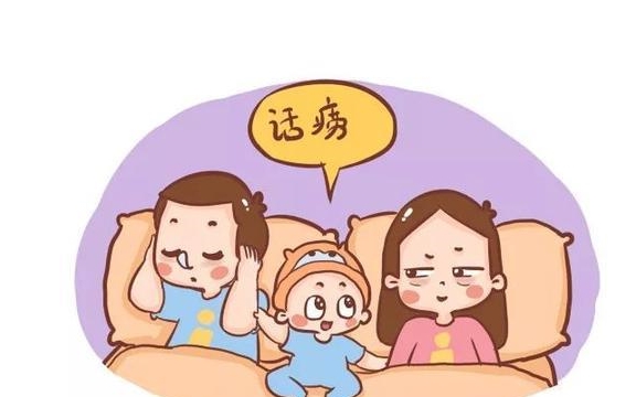 女儿拿着爸爸的手机玩游戏_拿女儿爸爸玩手机游戏违法吗_拿女儿爸爸玩手机游戏视频