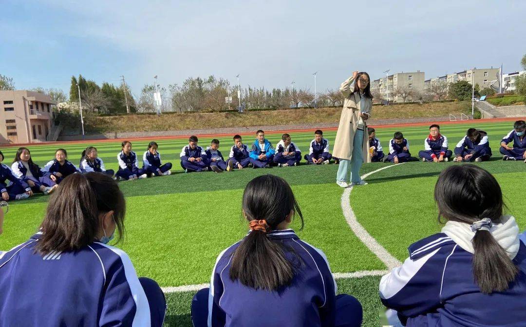 宝石心学院_宝石学校在哪_宝石与艺术学院