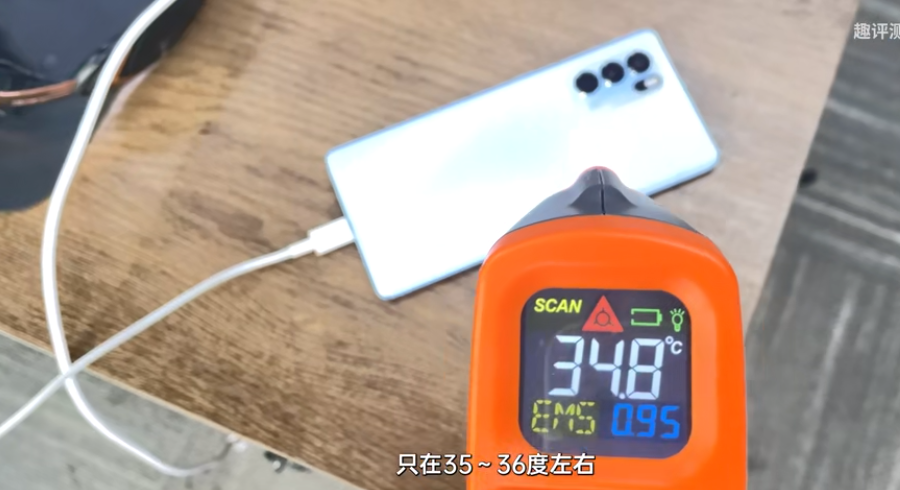 手机电池影响游戏运行吗_电池会影响游戏流畅吗_手机打游戏电池性能差